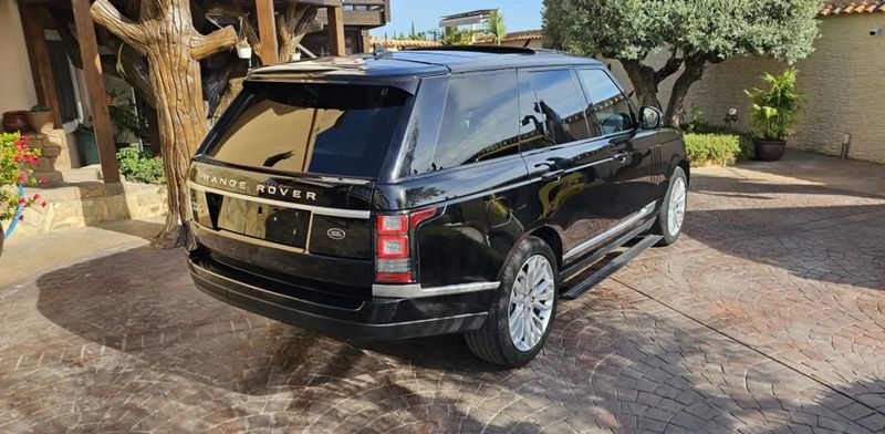 Land Rover Range Rover • 2016 • 197,000 km 15