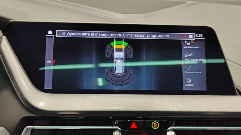 BMW 1 Series • 2024 • 3,264 km 4