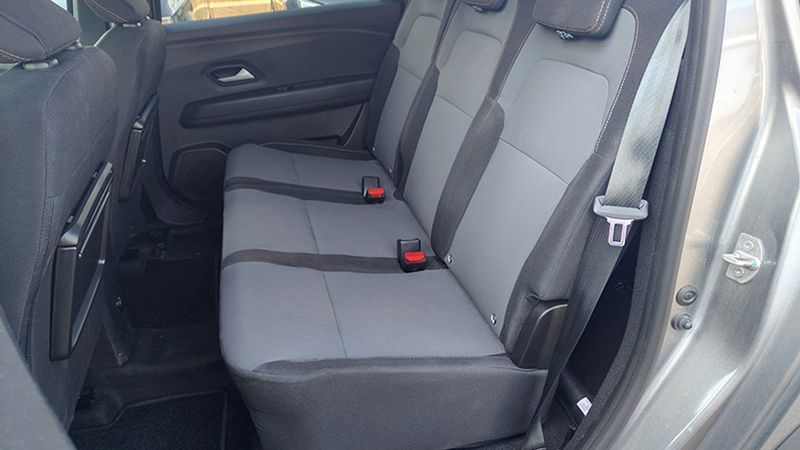 Dacia Lodgy • 2023 • 15,638 km 8