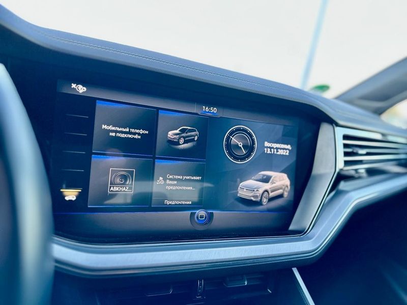 Volkswagen Touareg • 2019 • 160,000 km 5