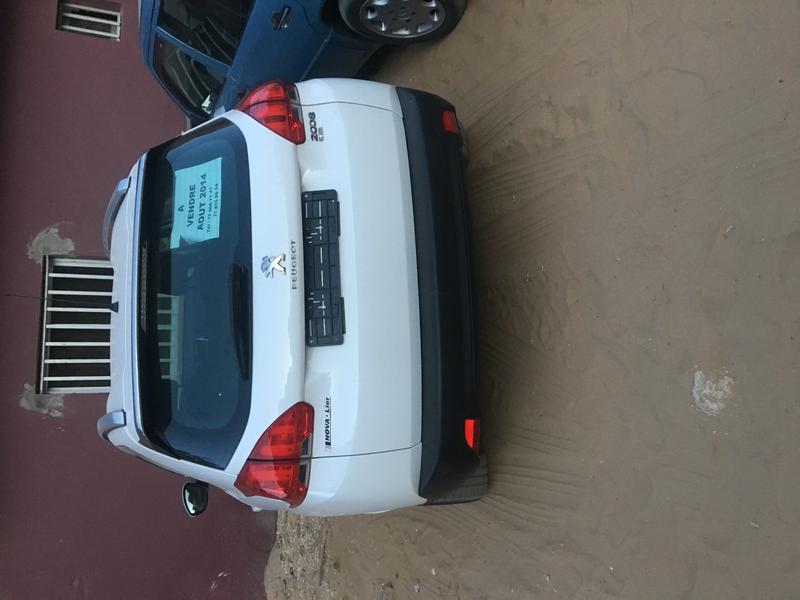 Peugeot 2008 • 2014 • 140,000 km 1