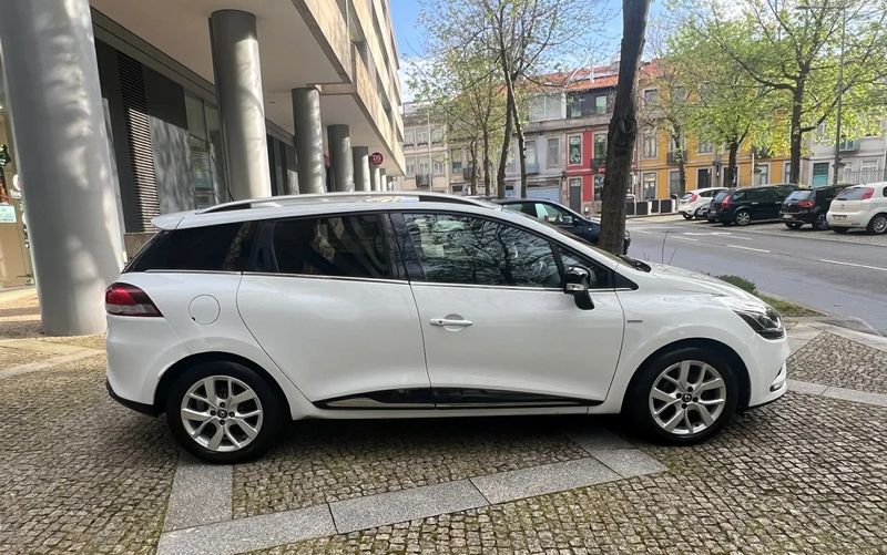 Renault Clio • 2019 • 220,000 km 7