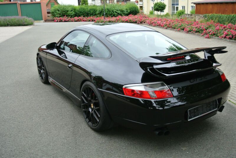 Porsche 968 • 1999 • 52,200 km 6