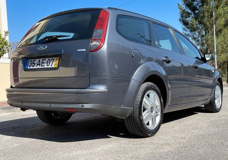 Ford Focus • 2005 • 200,000 km 5