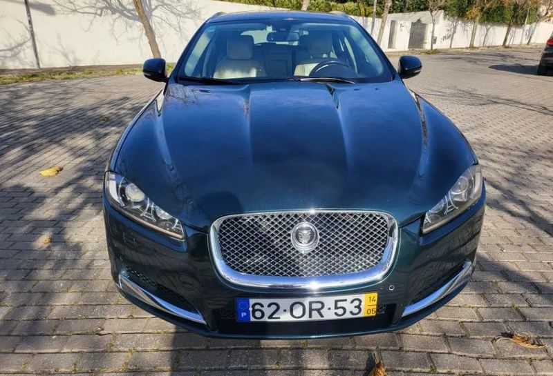 Jaguar XF • 2014 • 210,000 km 1