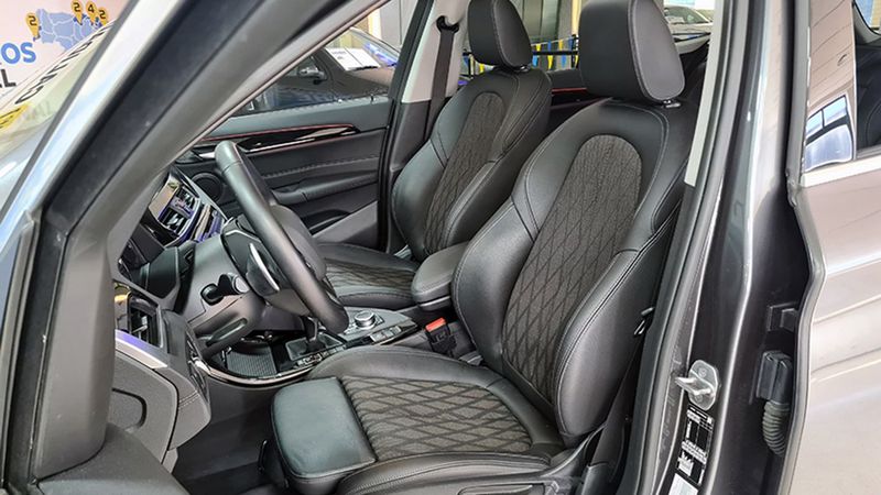 BMW X1 • 2022 • 29,505 km 7