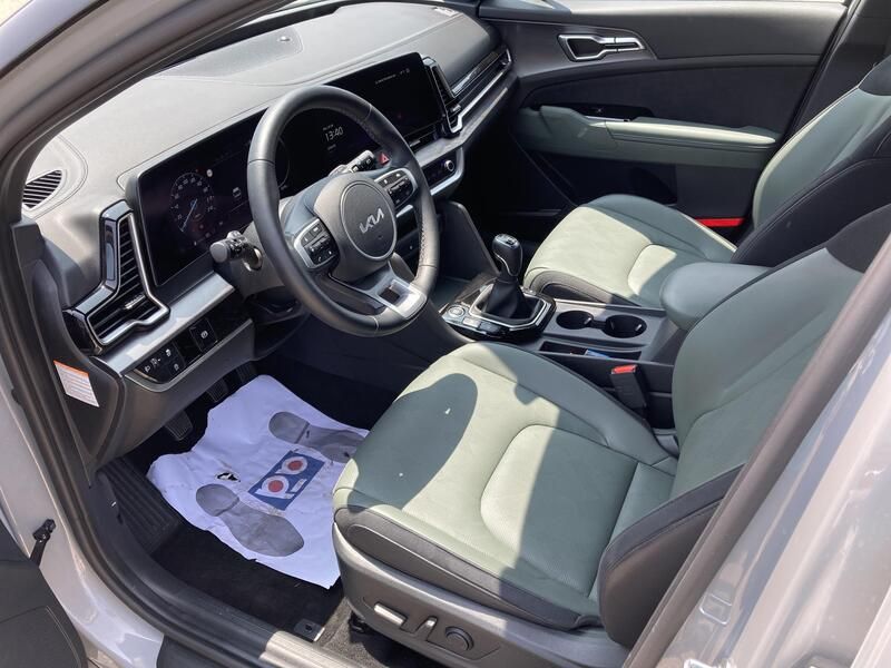 Kia Sportage • 2024 • 4,955 km 20