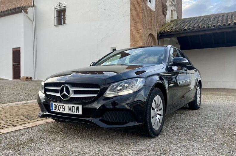 Mercedes-Benz C-Class • 2016 • 115,000 km 13