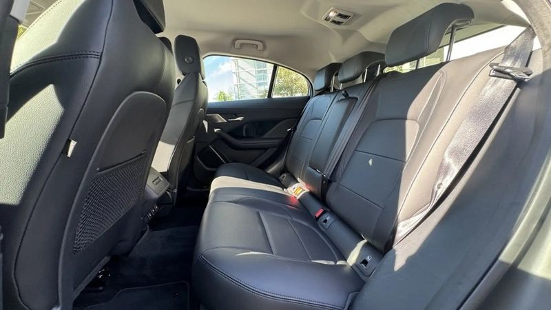 Jaguar I-PACE • 2020 • 79,650 km 7