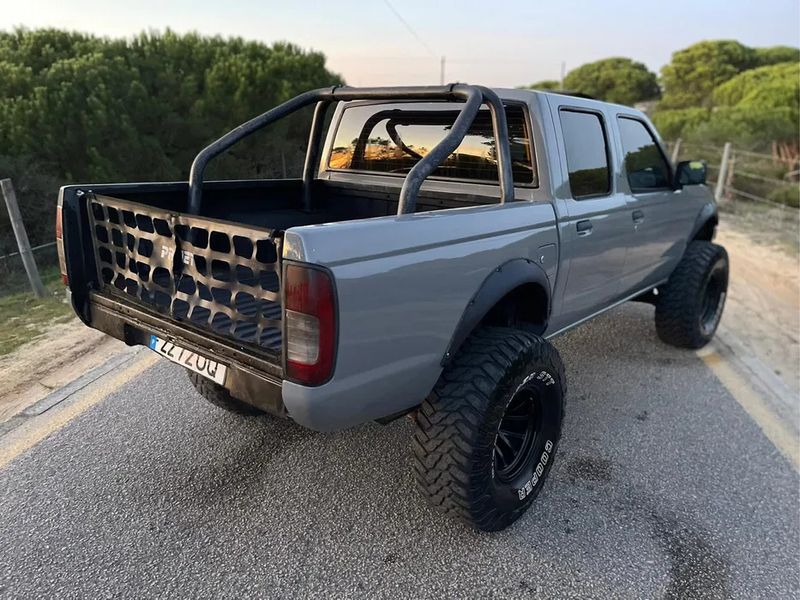Nissan Navara • 2008 • 127,000 km 3