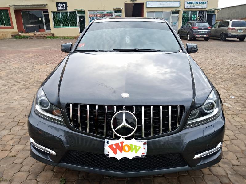 Mercedes-Benz 200 - 300 • 2013 • 230,000 km 2