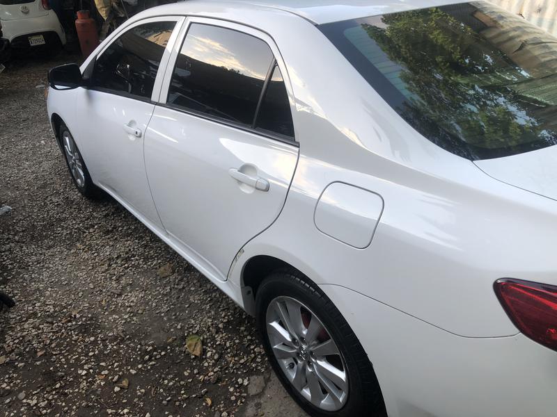 Toyota Corolla • 2010 • 125,000 km 5