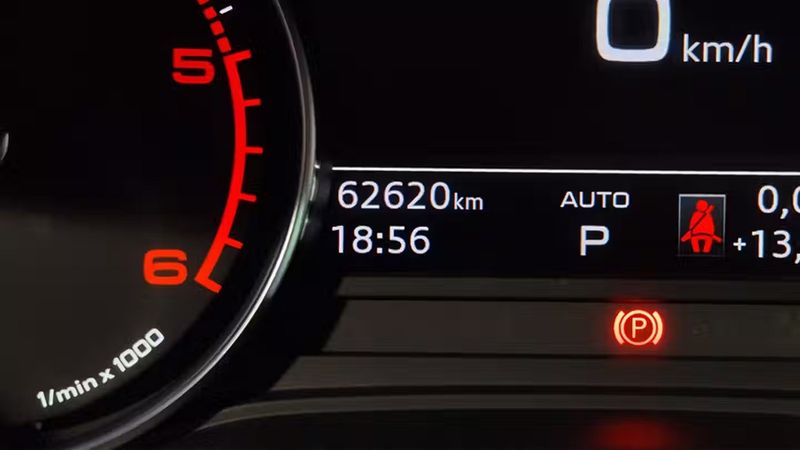 Audi A4 • 2020 • 62,620 km 6