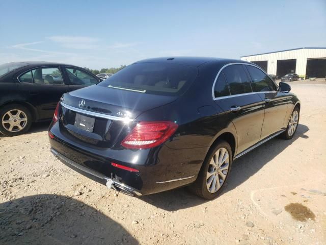Mercedes-Benz E • 2017 • 9 km 3