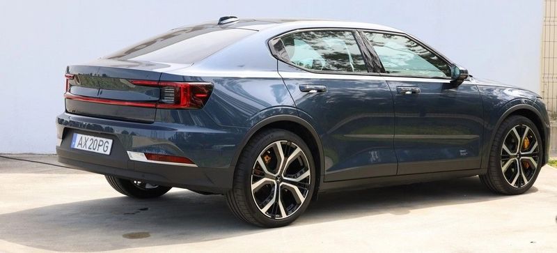 Polestar 2 • 2023 • 17,000 km 3