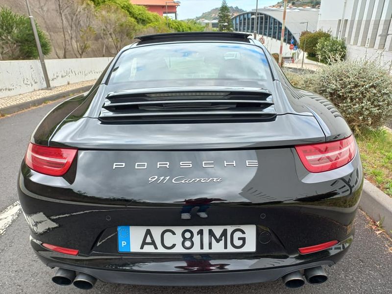 Porsche 911 • 2013 • 114,000 km 4