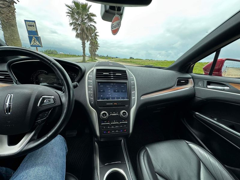 Lincoln MKC • 2019 • 71,000 km 8