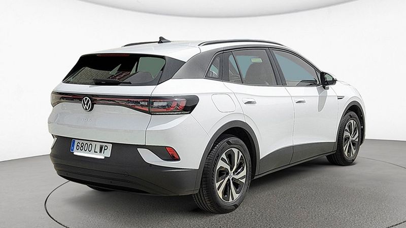 Volkswagen ID.4 • 2022 • 33,553 km 5