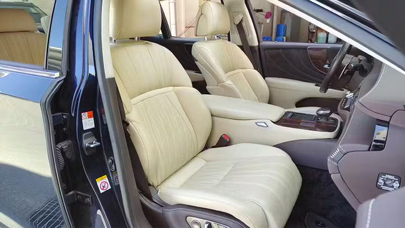 Lexus LS • 2018 • 102,493 km 15