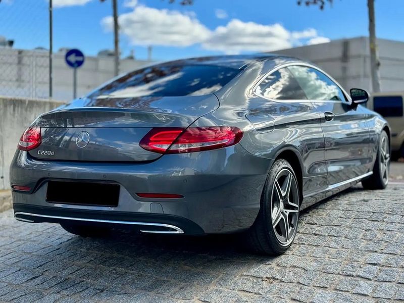 Mercedes-Benz C-Class • 2017 • 63,300 km 6