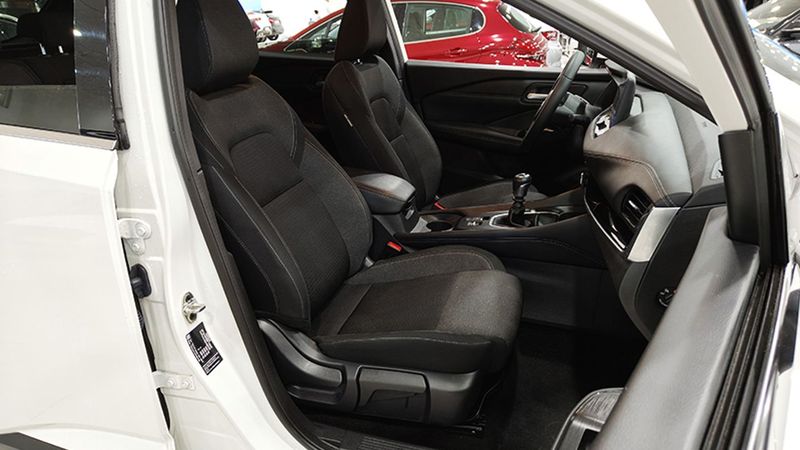 Nissan Qashqai • 2023 • 42,000 km 13