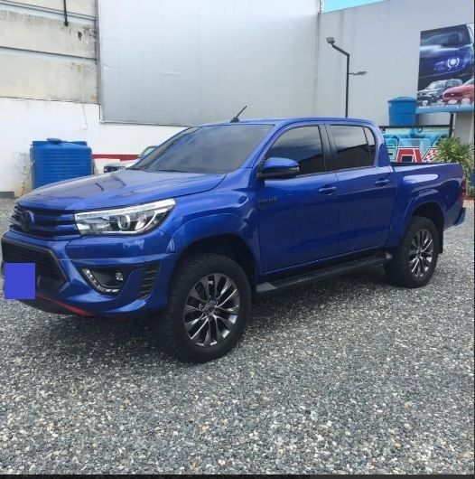 Toyota Hilux • 2018 • 80,000 km 1