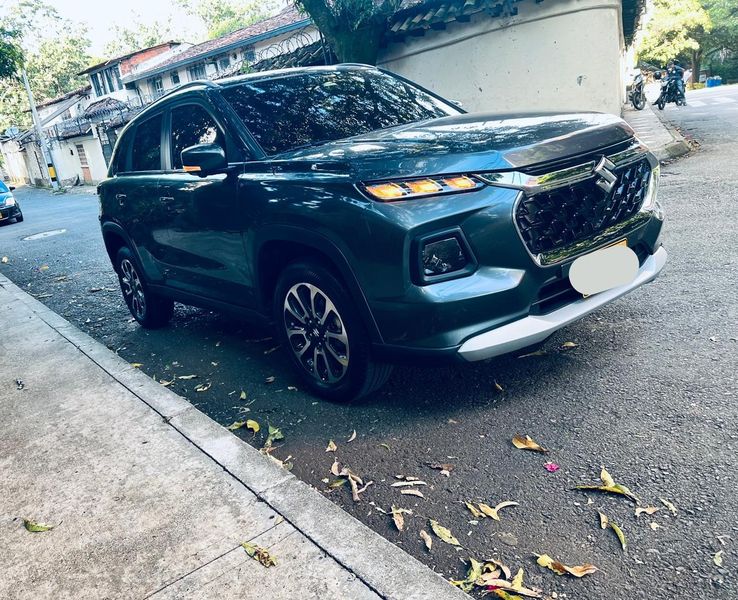 Suzuki Grand Vitara • 2024 • 800 km 1