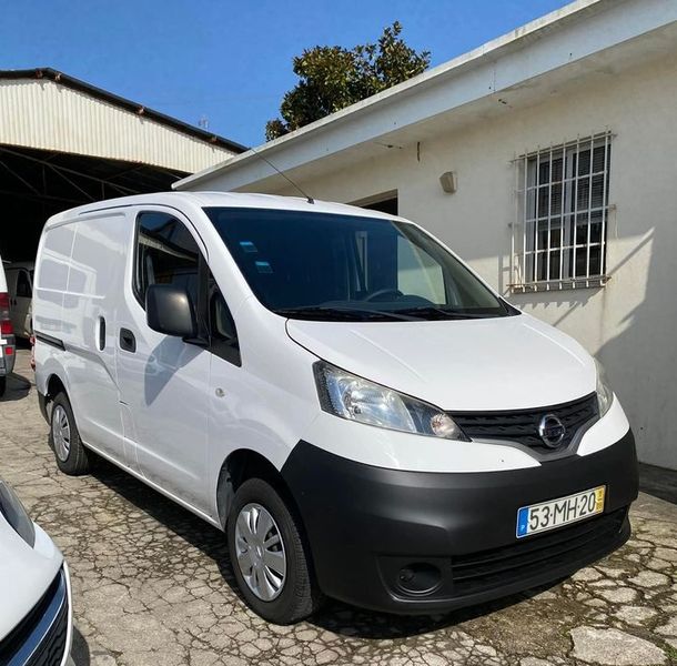 Nissan NV200 • 2011 • 144,000 km 1