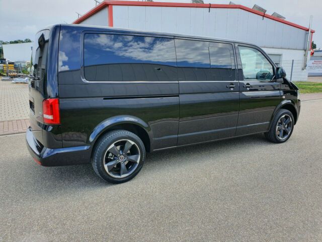 Volkswagen T5 Caravelle • 2013 • 131,000 km 2