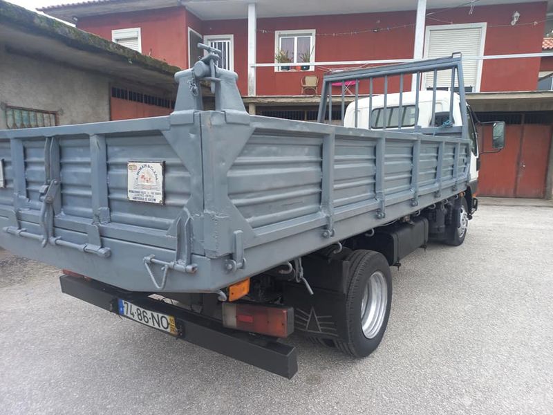 Mitsubishi Fuso canter • 1999 • 114,000 km 3