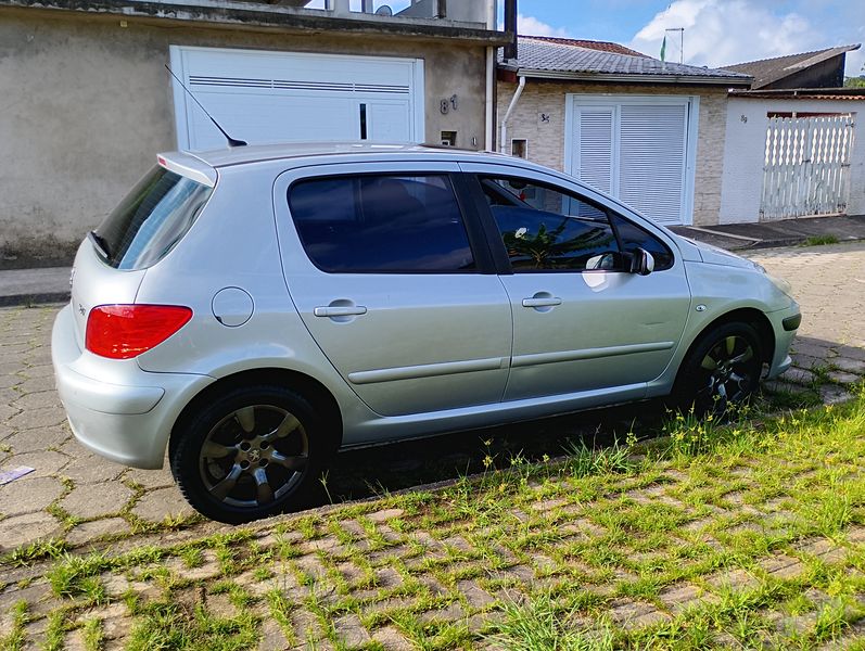 Peugeot 307 • 2009 • 94,668 km 3