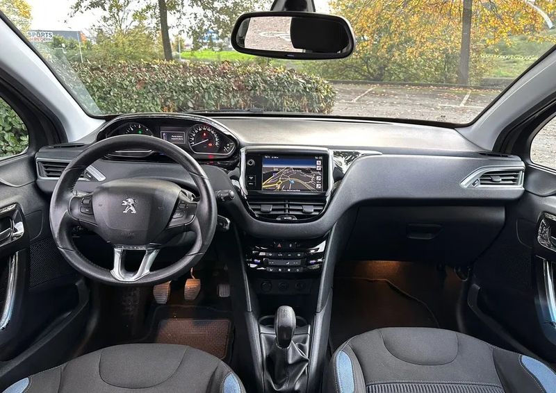 Peugeot 2008 • 2012 • 99,500 km 2