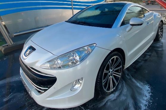 Peugeot RCZ • 2012 • 120,000 km 3