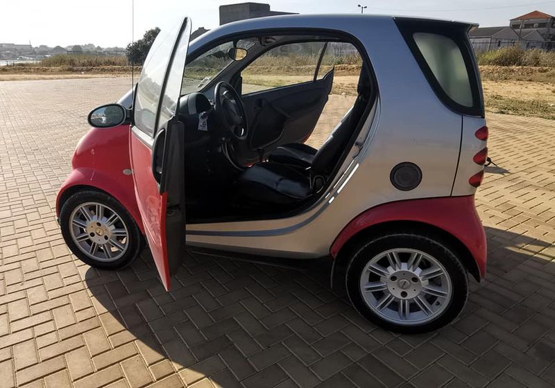 Smart Fortwo coupé • 2004 • 60,000 km 3