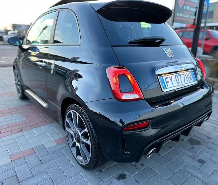 Fiat 500 • 2019 • 29,000 km 1