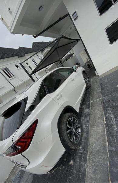 Lexus RX • 2019 • 5,957 km 5