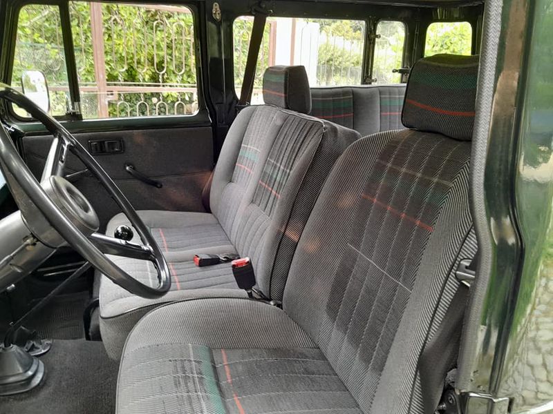 Toyota FJ Cruiser • 1979 • 97,000 km 3