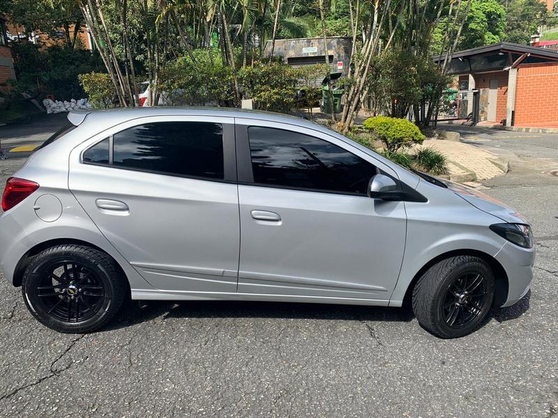 Chevrolet Onix • 2018 • 26,000 km 18
