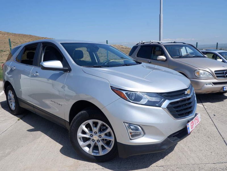 Chevrolet Equinox • 2021 • 25,000 mi 4