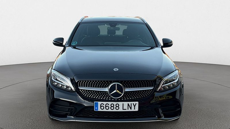 Mercedes-Benz C-Class • 2021 • 52,432 km 14