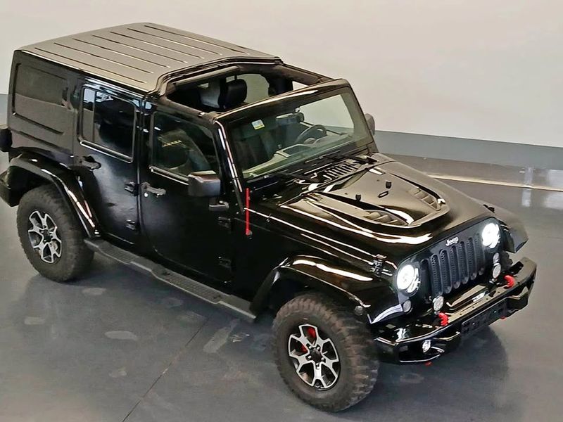 Jeep Wrangler • 2014 • 137,000 km 2
