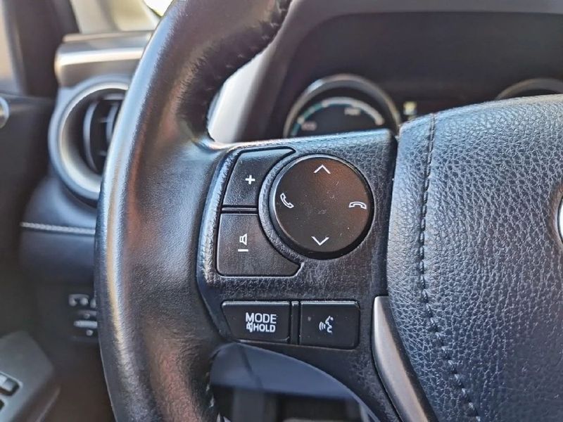 Toyota RAV4 • 2018 • 96,000 km 6