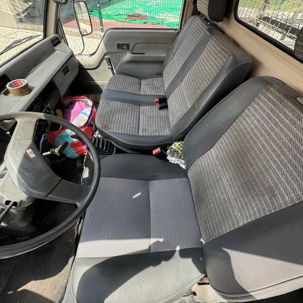 Mitsubishi Fuso canter • 1994 • 165,000 km 3