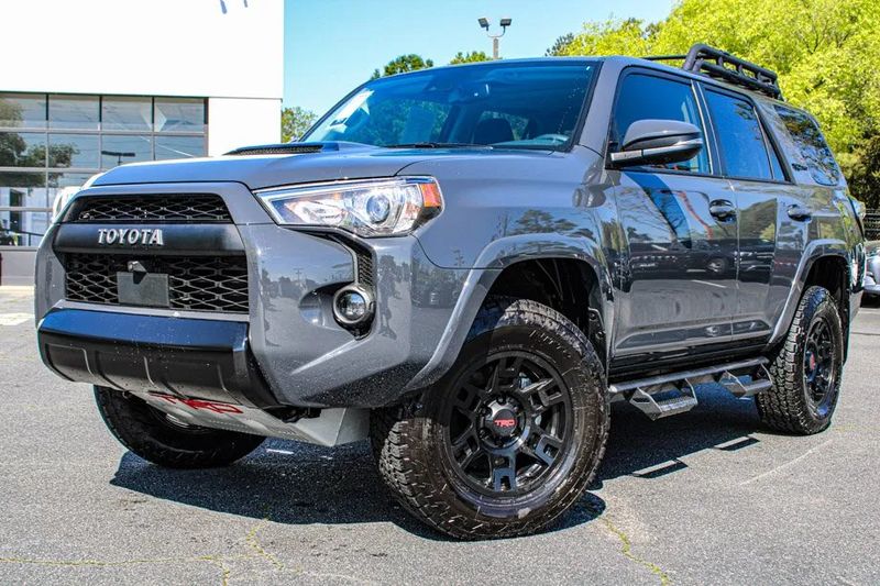 Toyota 4 Runner Limited • 2024 • 20,127 km 1