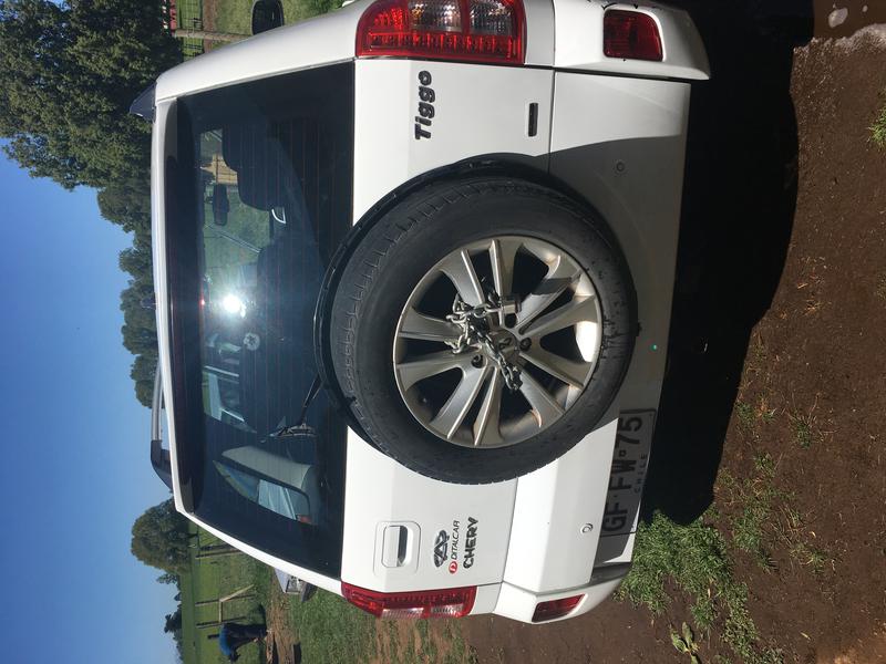 Chery Tiggo • 2014 • 57,000 km 2