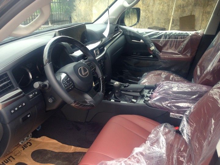 Lexus LX • 2019 • 29 km 4