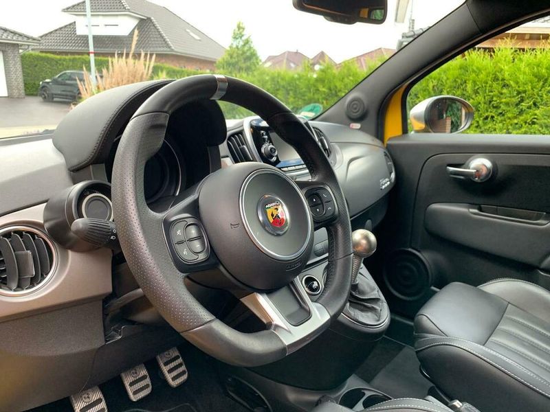 Fiat 500 • 2016 • 64,000 km 6