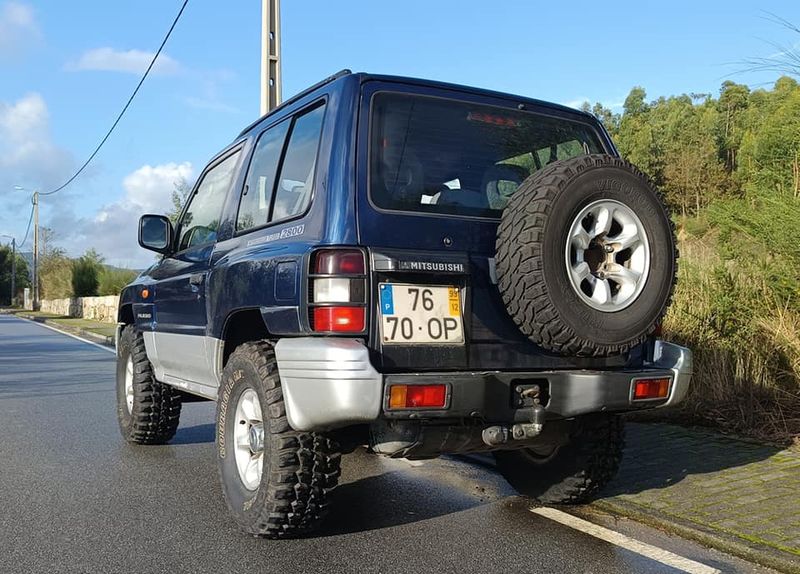 Mitsubishi Pajero • 2009 • 120,000 km 5