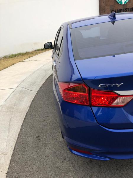 Honda City • 2017 • 35,000 km 3