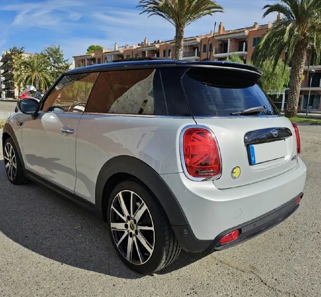 MINI Cooper • 2022 • 24,000 km 5